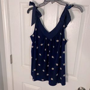 Banana republic sleeveless blouse